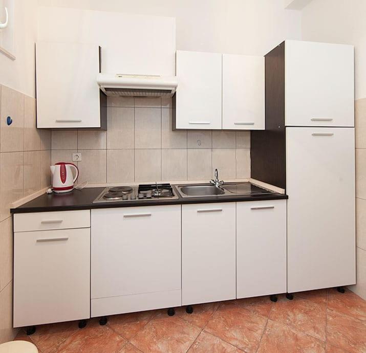 Apartmani Saric Tučepi Exterior foto