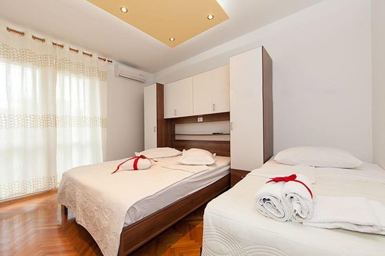 Apartmani Saric Tučepi Exterior foto